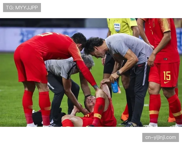 马竞高压逼抢失效：少一人后前场施压强度下降